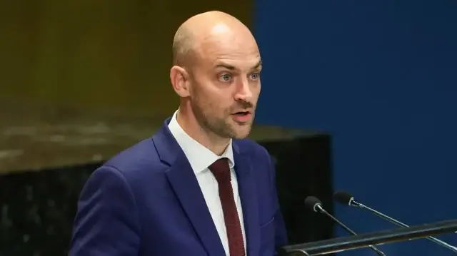 فرنسا تعلن عن تنظيم مؤتمر دولي في فبراير لدعم الجيش اللبناني 