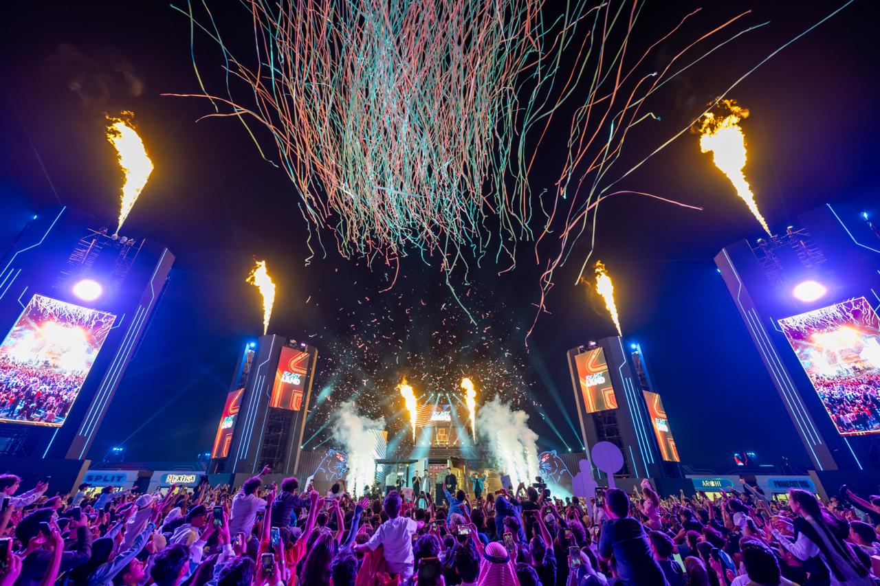 موسم الرياض 2025 يتجاوز 8 ملايين زائر 