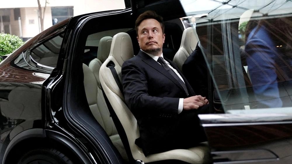 إيلون ماسك أول ملياردير في التاريخ تتخطى ثروته 600 مليار دولار 