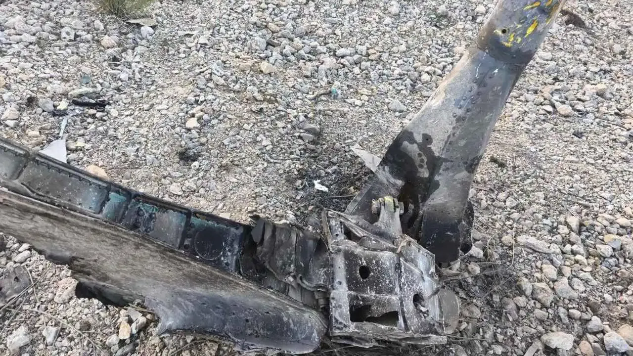 إعلام إيراني: مروحيات أمريكية تجري عمليات بحث عن طيار أسقطت طائرته في إيران 