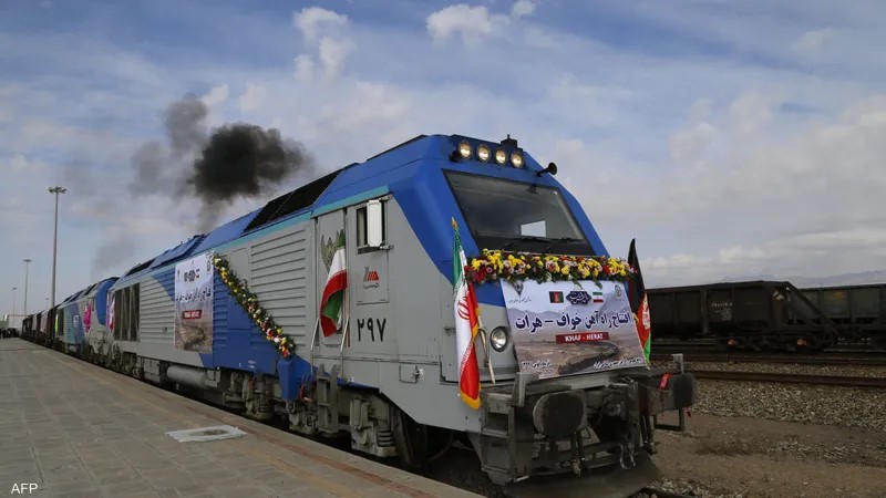 الاحتلال يحذر إيران من استخدام القطارات 