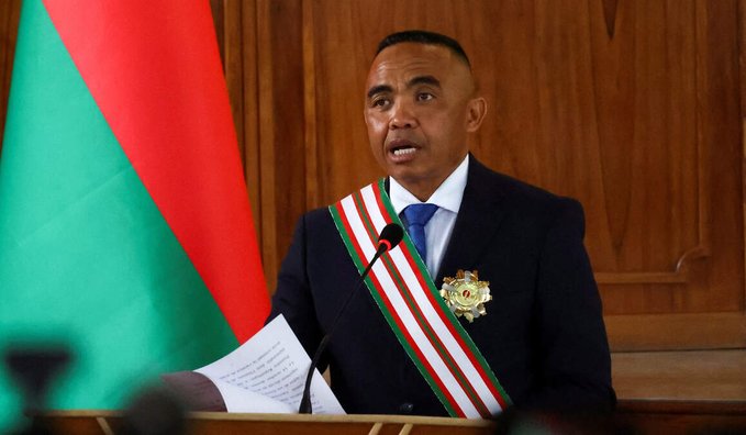 مدغشقر تعلن إحباط مؤامرة لاغتيال الرئيس وتوقيف 13 مشتبها 