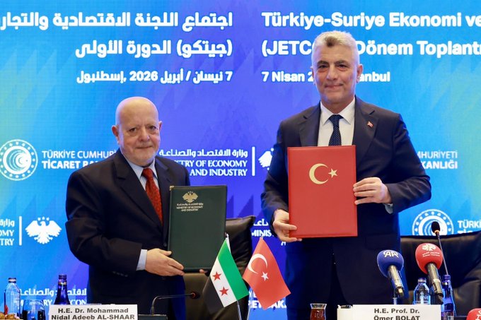 سوريا وتركيا توقعان اتفاقية تعاون اقتصادي وتجاري 