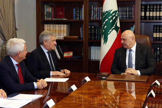 الرئيس اللبناني ووزير الخارجية الإيطالي يبحثان الأوضاع في لبنان 