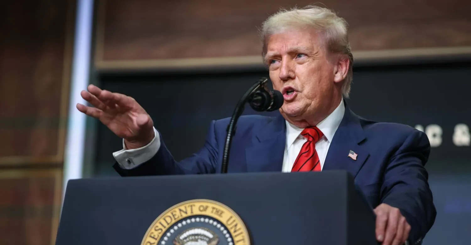 ترامب: إسقاط الطائرة الأميركية لن يؤثر على المفاوضات مع إيران 