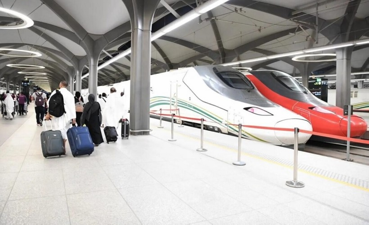 قطار الحرمين يرفع طاقته إلى 2.21 مليون مقعد خلال موسم الحج 