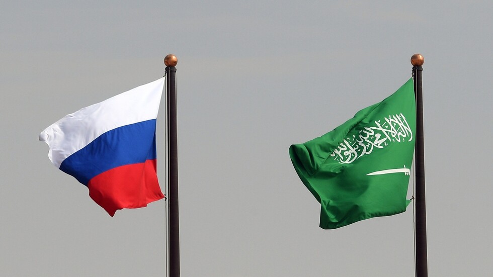 السعودية وروسيا توقّعان 13 اتفاقية إستراتيجية باستثمارات تبلغ 4.8 مليارات ريال 